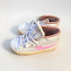 Kids White and Pink Sneakers Blazer